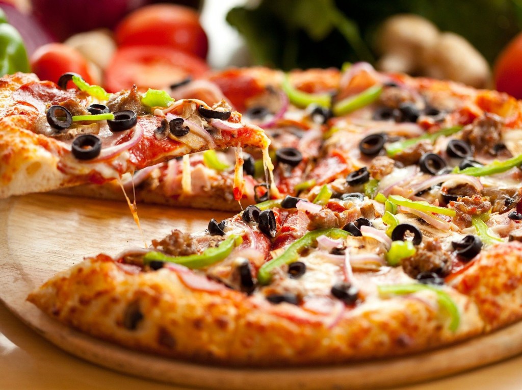 Karışık pizza